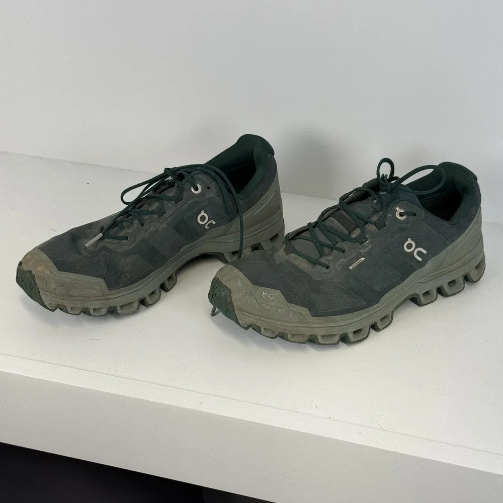 On Course a12854 shoes